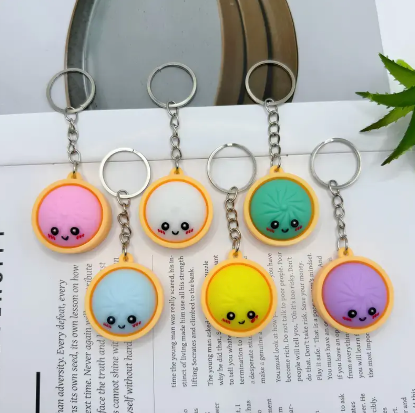 Dumpling Clicker Fidget Keychain